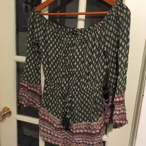 Off the should tunic